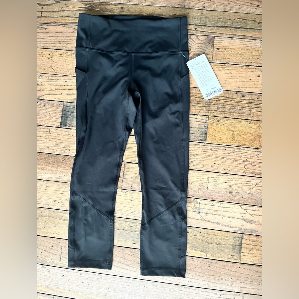 Lululemon pace rival high rise crop pant 22” size 6